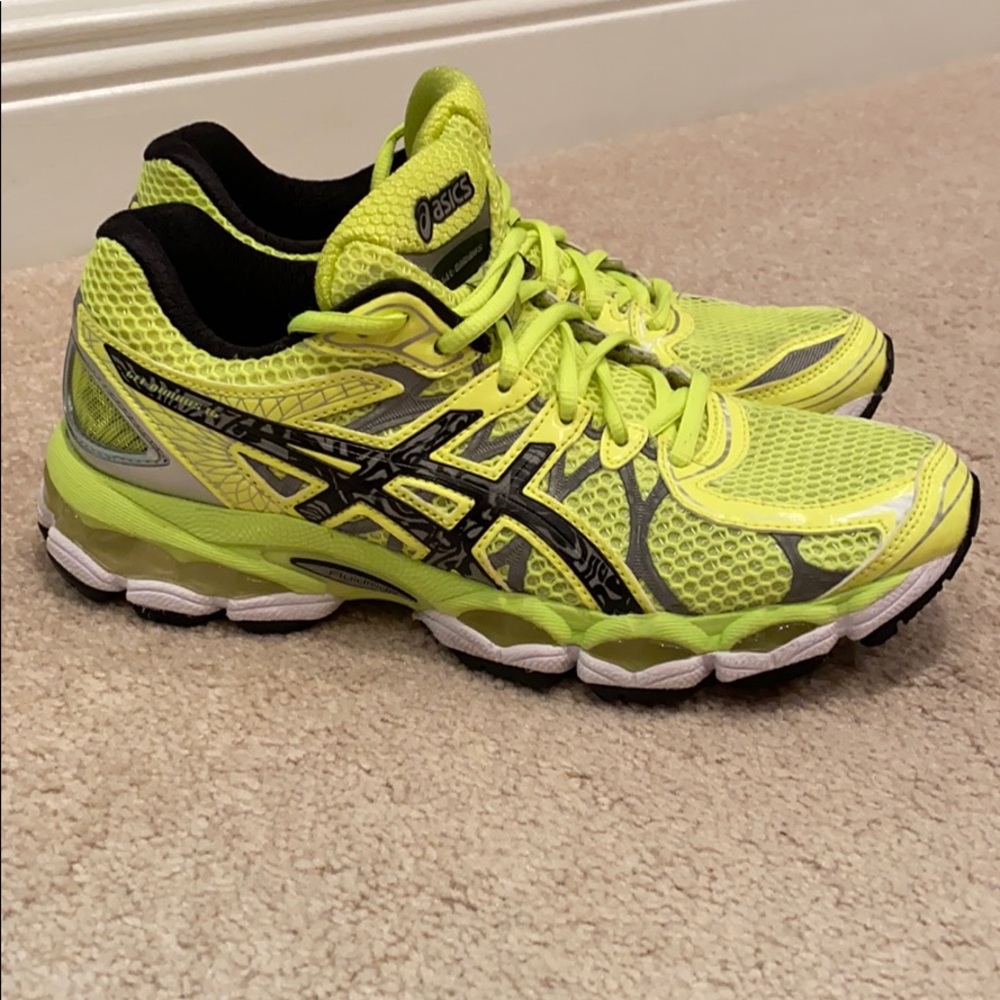 ASICS gel-nimbus 16 lite show women’s size 8